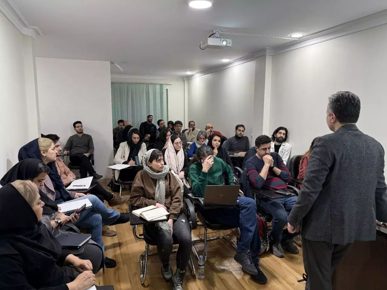 عکس های گالری